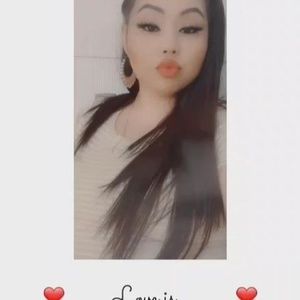 Meet your Posher, Esther